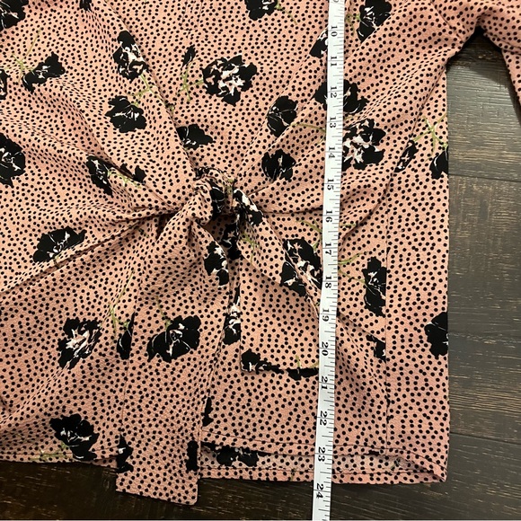 Style Therapy | Pink/Salmon long sleeve floral top - Picture 5 of 8
